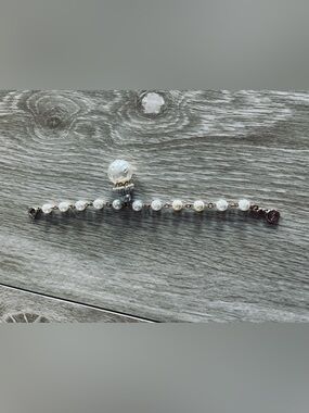 Faux Vintage Pearl Beaded Bracelet with Crystal Accent